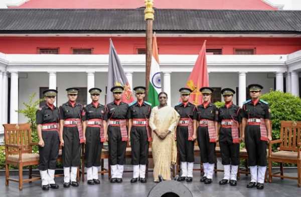 पहली बार IMA से मिलीं 9 महिला कैडेट  राष्ट्रपति बोलीं- ये बदलती तस्वीर..
