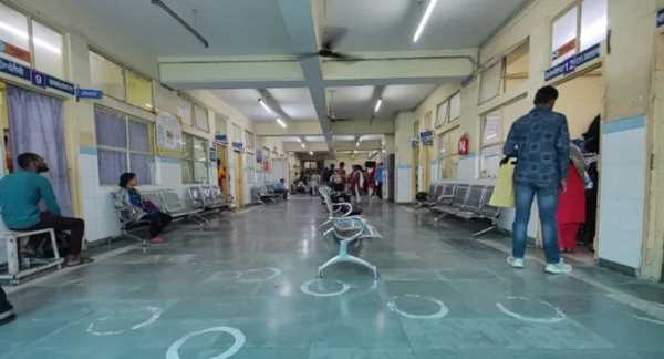 हल्द्वानी: DM के निर्देश बेस अस्पताल की बीमार लिफ्टों का इलाज होगा, तुरन्त !