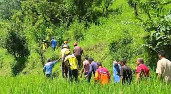 उत्तराखंड में उफनते गदेरे ने ली महिला की जान, दर्दनाक मौत !!