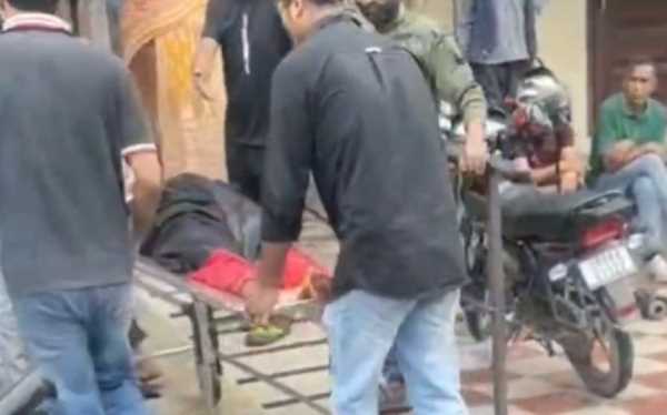 कैंटर की चपेट में आई 56 वर्षीय महिला, पैर पर चढ़ा पहिया