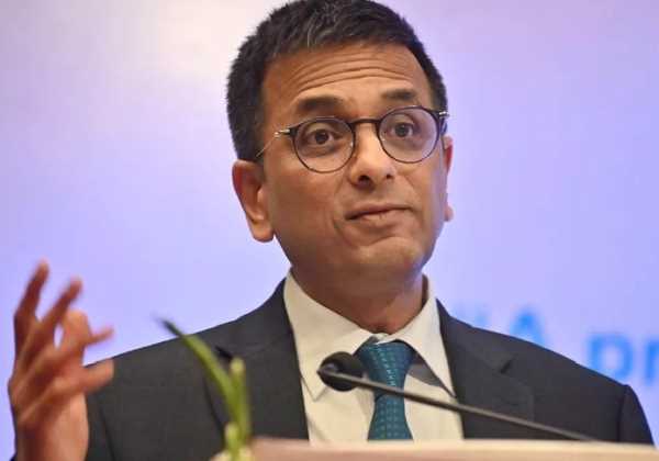 पूर्व CJI डीवाई चंद्रचूड़ पर सुप्रीम कोर्ट की सख्ती, केंद्र सरकार को तुरंत बंगला खाली करवाने का आदेश 