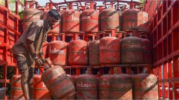 उत्तराखंड में नए घरेलू LPG कनेक्शन पर रोक बरकरार, 1,670 आवेदन लंबित !!