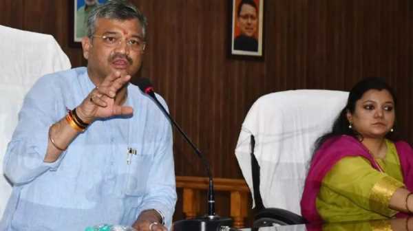 देहरादून महापौर सौरभ थपलियाल की दो-टूक चेतावनी, सफाई व्यवस्था सुधारो वरना... कार्रवाई को रहें तैयार