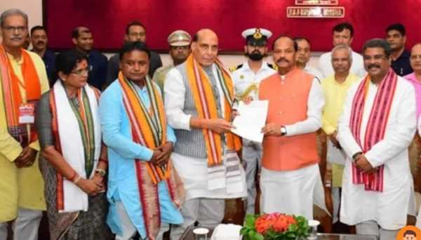 ओडिशा में मोहन चरण माझी ने ली सीएम पद की शपथ, 13 विधायक बनेंगे मंत्री