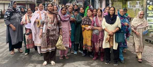 श्री गुरु नानक देव जी के प्रकाश पर्व पर तीसरी प्रभात फेरी राजेंद्र नगर में संपन्न, गुरुद्वारा श्री दुख निवारण साहिब ने भव्य स्वागत किया