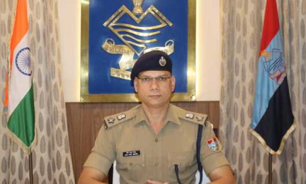 उत्तराखंड में खाकी शर्मसार..किशोरी से छेड़छाड़, SSP का बड़ा एक्शन..कांस्टेबल सस्पेंड !