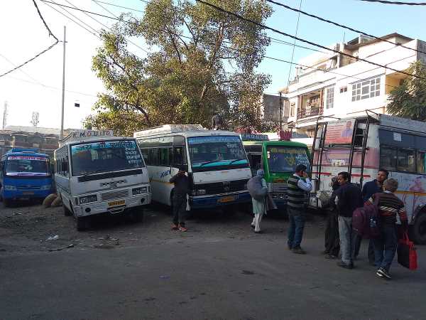 KMOU की हल्द्वानी से गंगोलीहाट बस सेवा शुरू, इस रुट से होकर जाएगी बस