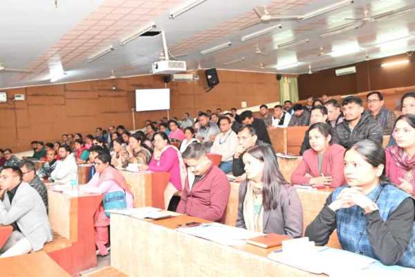 हल्द्वानी में SIR की तैयारियों को लेकर बैठक, मस्तू दास ने अधिकारियों को दिए दिशा-निर्देश"