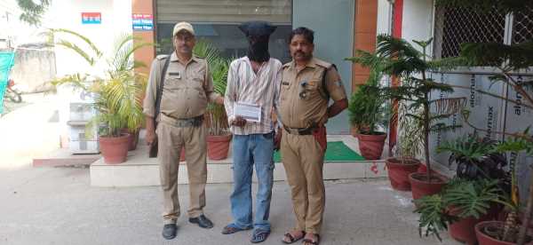 ऑपरेशन प्रहार का एक्शन! तमंचा + 6KG गांजा बरामद!