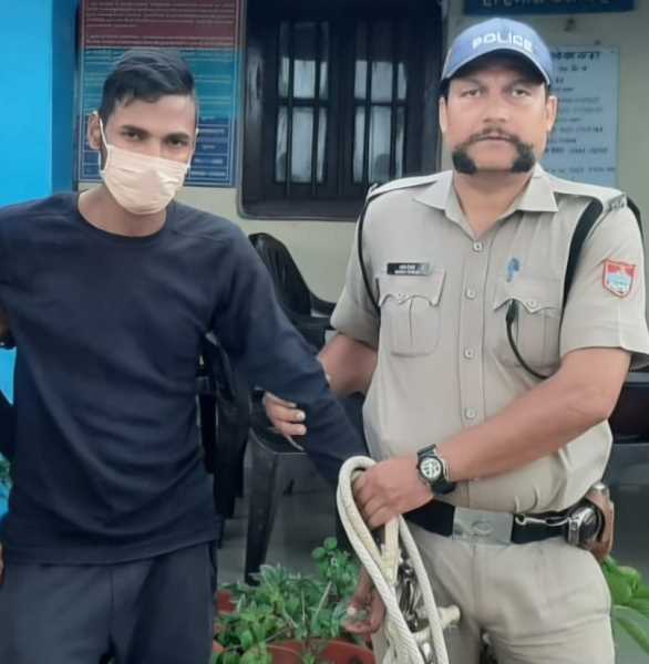 रानीखेत हत्याकांड: स्कूटी विवाद में युवक का गला काटकर की हत्या...!!