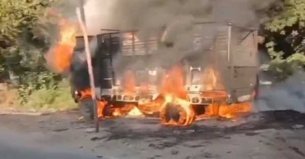 रामनगर में लगी भीषण आग,  धू-धू कर जलता रहा ट्रक