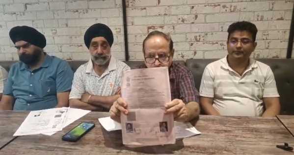 करोड़ों के लोन और जमीन विवाद! ठेकेदार धनंजय फिर विवादों में