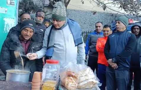 नैनीताल पहुंचे सीएम धामी, जनता से संवाद और विकास कार्यों का जाना हाल !