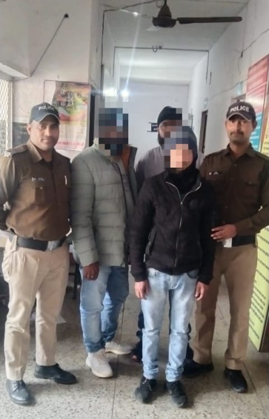 Latest Haldwani News:  हल्द्वानी पुलिस टीम ने फरार चल रहे 3 वारंटी अभियुक्तों को किया गिरफ्तार