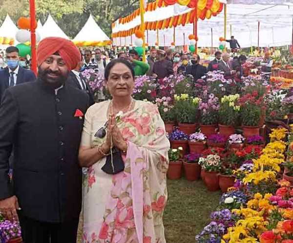 उत्‍तराखंड राजभवन में हुआ वसंत उत्सव का शुभारंभ, राज्यपाल लेफ्टिनेंट जनरल गुरमीत सिंह रहे मौजूद 