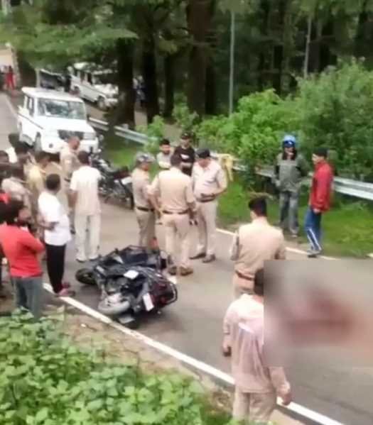 दर्दनाक सड़क हादसा, टिप्पर के पिछले पहिये के नीचे आने से 20 वर्षीय युवक की मौत