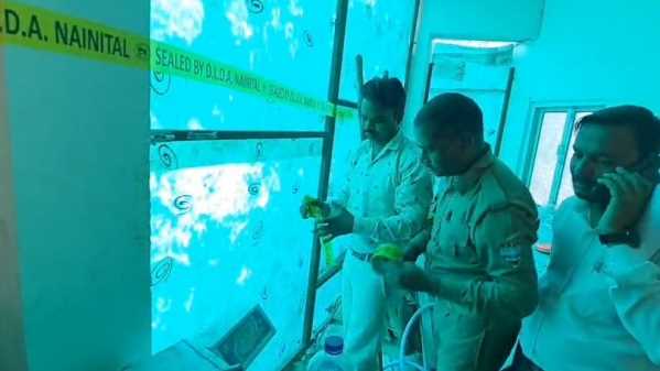 रामनगर ढिकुली में नाले पर अवैध निर्माण सील, प्राधिकरण की बड़ी कार्रवाई !