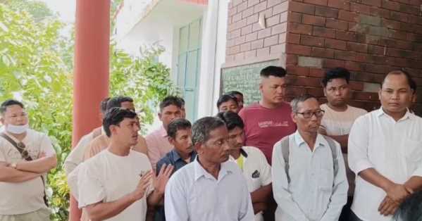 धर्मांतरण विवाद पर थारू समाज का ज्ञापन! निष्पक्ष जांच की मांग