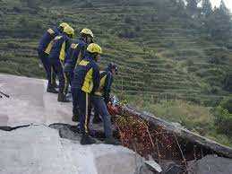 Landslide In Chamoli: चमोली में हुए भूस्खलन मामले में बड़ा अपडेट, एक ही परिवार के 4 लोगो की हो चुकी है मौत