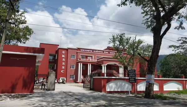 UKSSSC: फर्जी दस्तावेजों के साथ पकड़ा गया अभ्यर्थी, इस परीक्षा में शामिल होने का था प्लान फर्जी दस्तावेजों