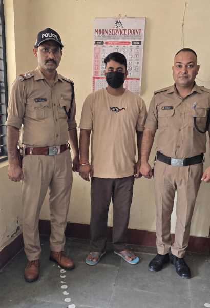 हल्द्वानी पुलिस की बड़ी कार्रवाई! लंबे समय से फरार वारंटी गिरफ्तार