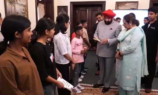 राज्यपाल गुरमीत सिंह ने बच्चों से किया संवाद, कहा- बड़े सपने देखो, AI में बनाओ भविष्य
