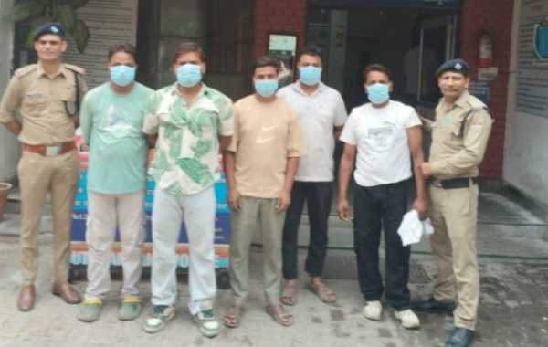 शहर में हुड़दंग मचाने वाले  छह लोगों पर पुलिस की कार्रवाई!!
