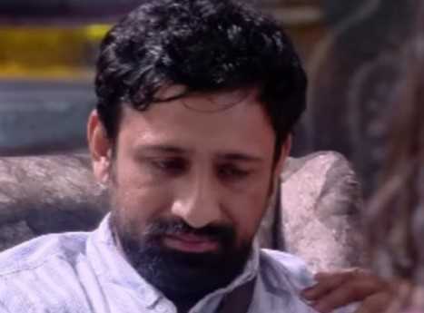 अपनी मां से मिलकर इमोशनल हुए रजत दलाल, मम्मी ने पूछा- किसी ने परेशान किया क्या?