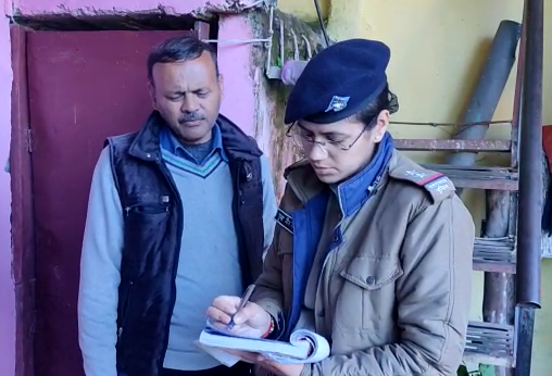 Uttarakhand News: सत्यापन के बिना नैनीताल में नही मिलेगी जगह, पुलिस के सत्यापन अभियान ने पकड़ ली है रफ़्तार 