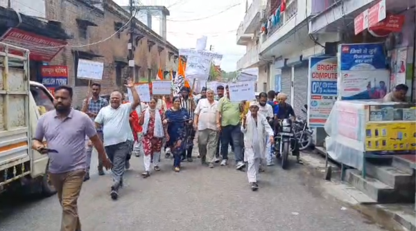 राम मंदिर-केदारनाथ विवाद! सड़क पर उतरी कांग्रेस!!