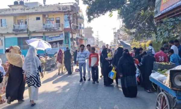 हल्द्वानी नगर निगम पर उठे सवाल... सड़क पर  लगने वाला शनिबाज़ार क्यों नहीं हटता?