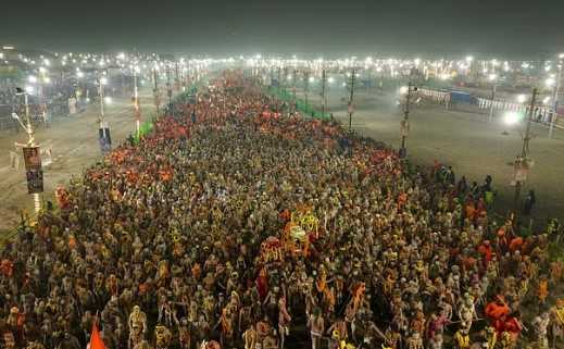Mahakumbh: वसंत पंचमी पर उमड़ा आस्था का जनसैलाब