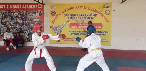 नैनीताल जिले में कराटे का दम, 147 बच्चों ने दिखाया हुनर