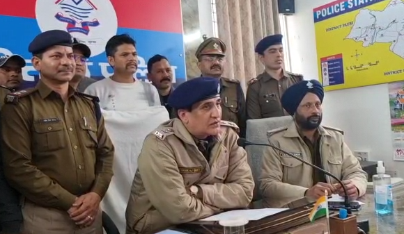 Haldwani News: पुलिस ने पकड़े दो आरोपी, चैन स्नैचिंग और स्मैक का किया भांडाफोड़ ! 