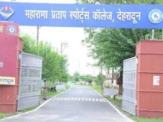 इस यूनिवर्सिटी पर रैगिंग का गंभीर आरोप  9वीं के छात्रों का मानसिक उत्पीड़न