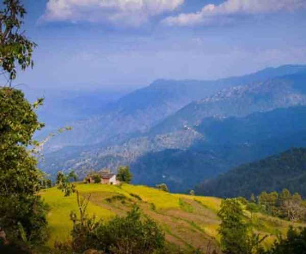 Uttarakhand Weather: उत्तराखंड में कई दिनों से मौसम बना हुआ है साफ़, जानिए क्या है आने वाले दिनों का पूर्वानुमान 