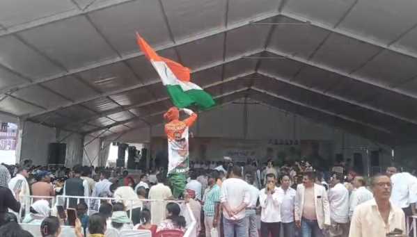 अचानक बिगड़े मौसम ने रोका राहुल गांधी का दौरा फोन पर बोले- जल्द मिलूंगा उत्तराखंड से!