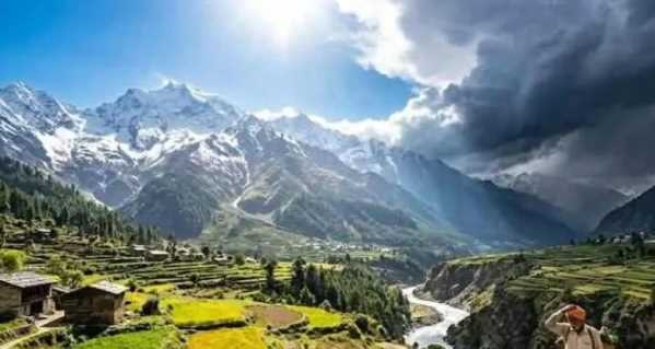 उत्तराखंड: यहां कड़क धूप का असर, एक बार फिर बदलेगा मौसम का मिजाज !