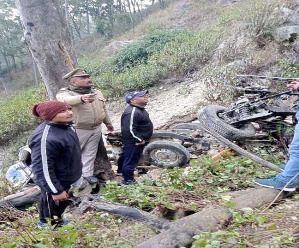 accident news: उत्तराखंड में देर रात हुआ भीषण सड़क हादसा, 14 लोगों ने गवाई जान