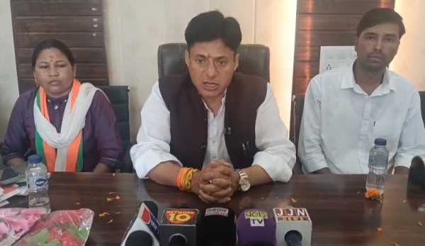 SIR अभियान पर भाजपा की बड़ी बैठक 2027 में फिर बनेगी BJP सरकार!